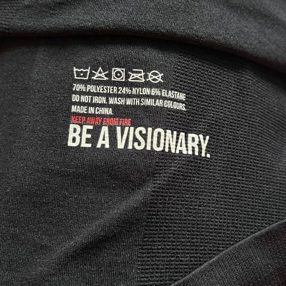 Gymshark Men’s V1 Onyx Seamless Workout Tank Size XL 
Black and blue - Picture 6 of 7